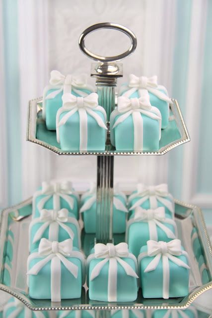 Tiffany Blue Mini Cakes Tiffany Blue Mini Cakes