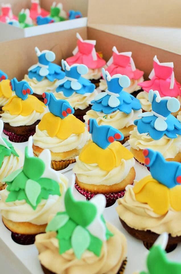 Disney Princess Cake and Cupcakes Disney Princess Cake and Cupcakes