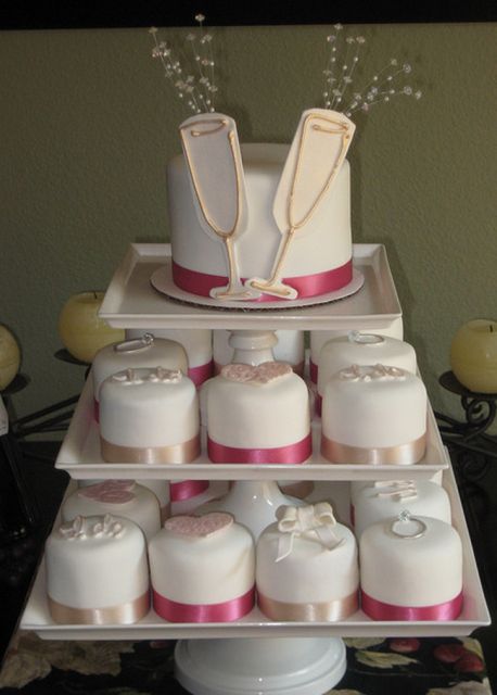 9 Photos of Congratulations Engagement Cupcake Cakes