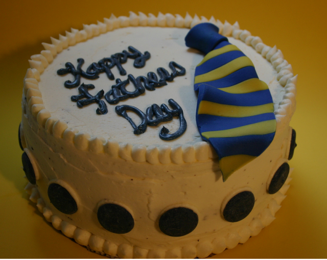 6 Photos of Happy Father's Day Cakes