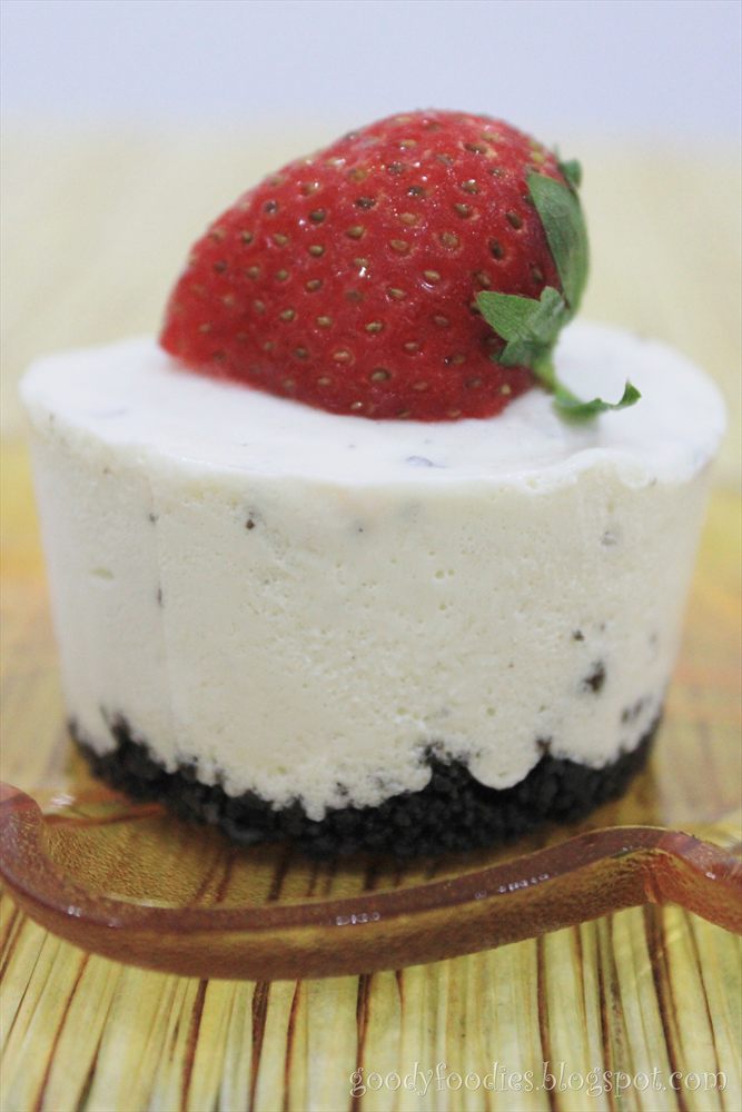 No-Bake Oreo Cheesecake Cupcakes No-Bake Oreo Cheesecake Cupcakes