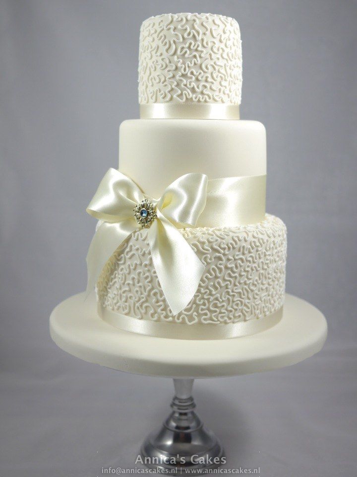 Wedding Cake Cornelli Lace Wedding Cake Cornelli Lace