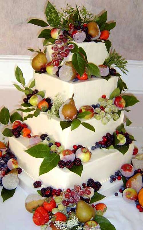 Wedding Cake with Fruit Wedding Cake with Fruit