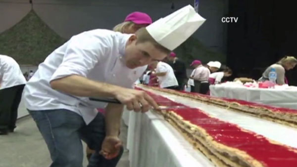 World's Largest Cake