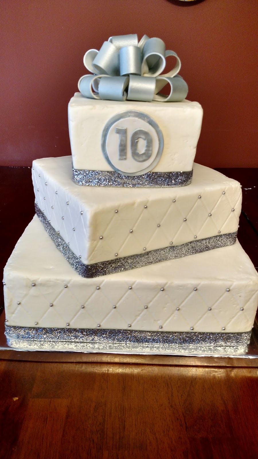 10 Year Anniversary Cake 10 Year Anniversary Cake