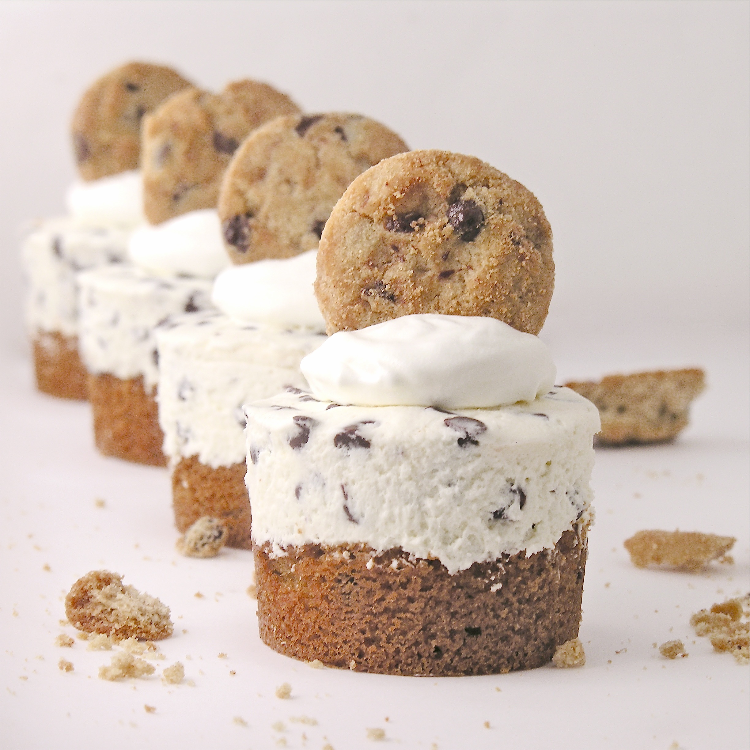 Chocolate Chip Cookie Mini Cheesecakes Chocolate Chip Cookie Mini Cheesecakes