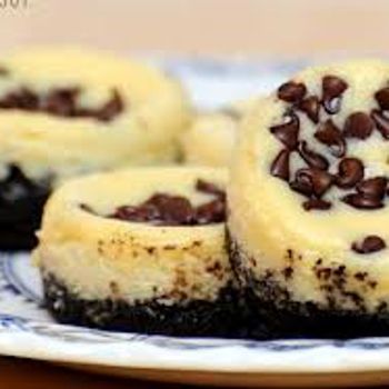 Chocolate Chip Mini Cheesecakes Chocolate Chip Mini Cheesecakes