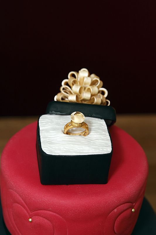 Diamond Engagement Ring Cupcake Cake