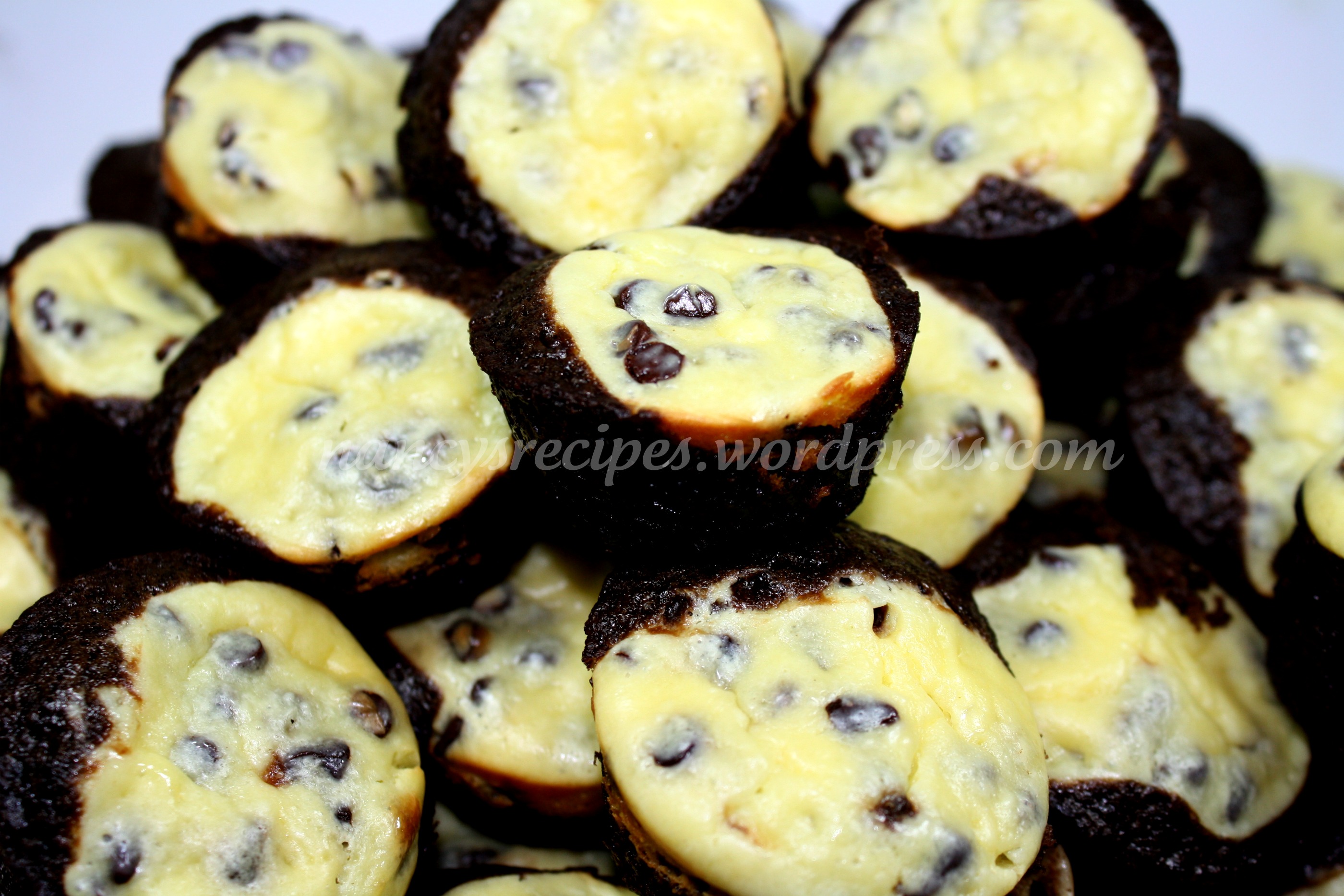 Mini Chocolate Cream Cheese Cupcakes Recipe Mini Chocolate Cream Cheese Cupcakes Recipe