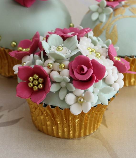 Mother's Day Cupcakes