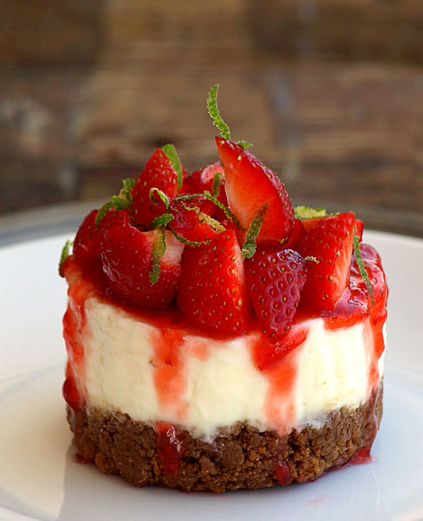 No-Bake Strawberry Cheesecake No-Bake Strawberry Cheesecake