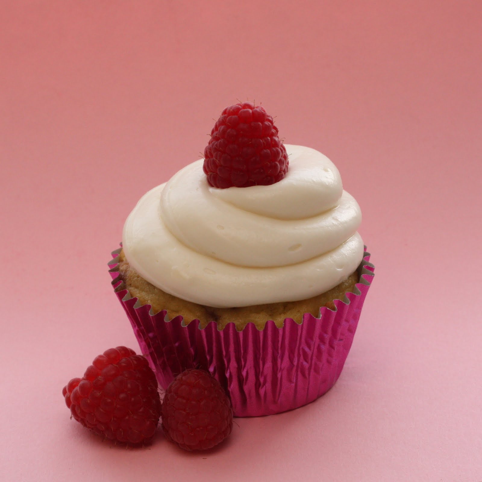 Raspberry Cream Cheese Cupcakes Raspberry Cream Cheese Cupcakes