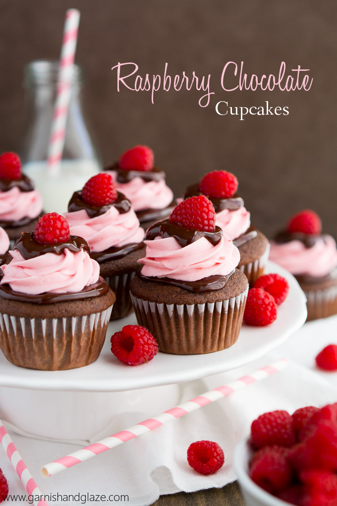 Chocolate Cupcakes with Raspberry Chocolate Cupcakes with Raspberry