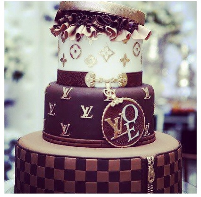 Ccizoepoetry Birthday Cake Louis Vuitton Birthday Cake Ideas
