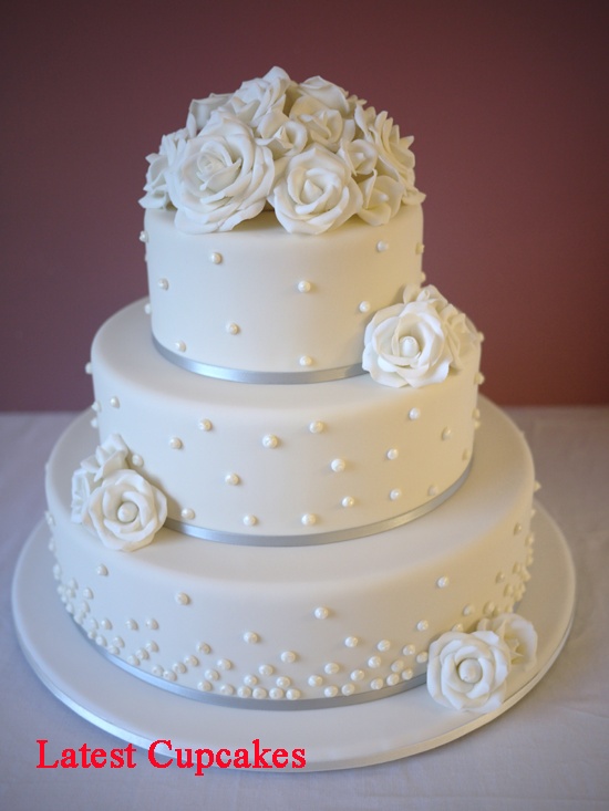 11 Photos of Circle Bridal Cakes 11 Photos of Circle Bridal Cakes