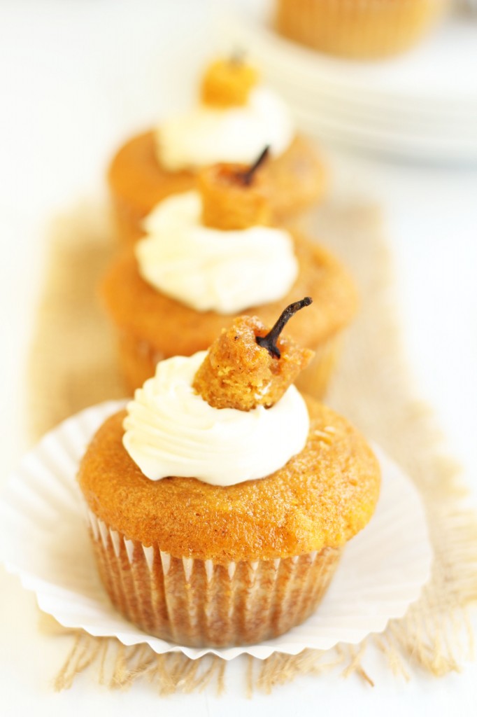 Cream Cheese Filled Pumpkin Cupcakes Cream Cheese Filled Pumpkin Cupcakes
