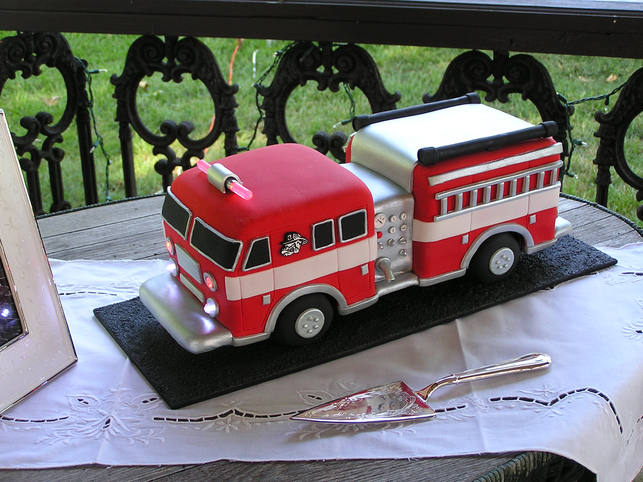Fire Truck Birthday Cake Fire Truck Birthday Cake
