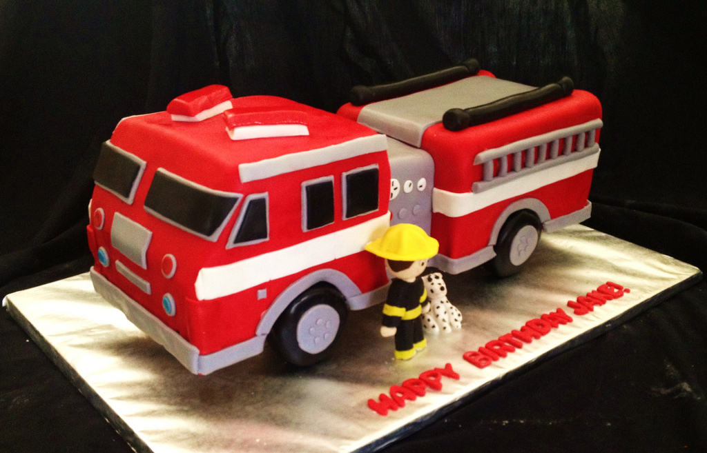 Fire Truck Cake Fire Truck Cake