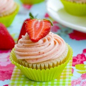 Fresh Strawberry Cupcakes Recipe Fresh Strawberry Cupcakes Recipe