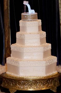 Hexagon Shaped Wedding Cakes Hexagon Shaped Wedding Cakes