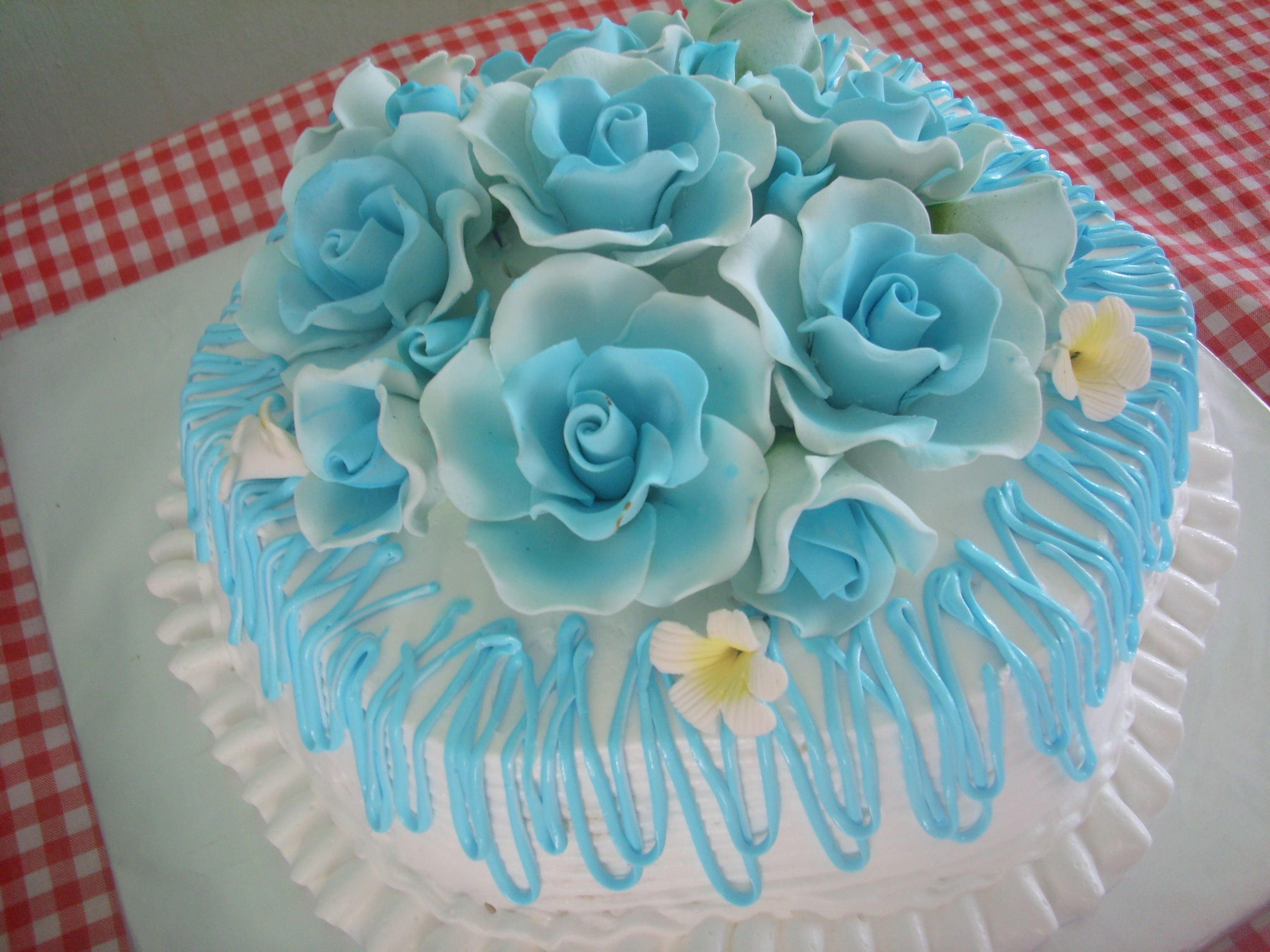 Hexagon Shaped Wedding Cakes Hexagon Shaped Wedding Cakes