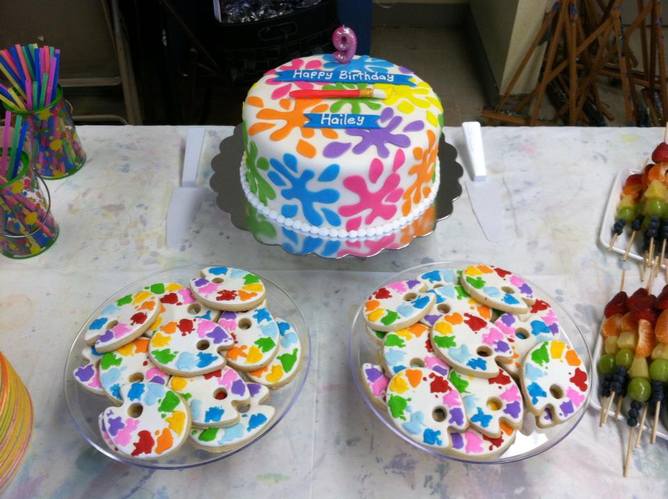 6 art theme cupcakes