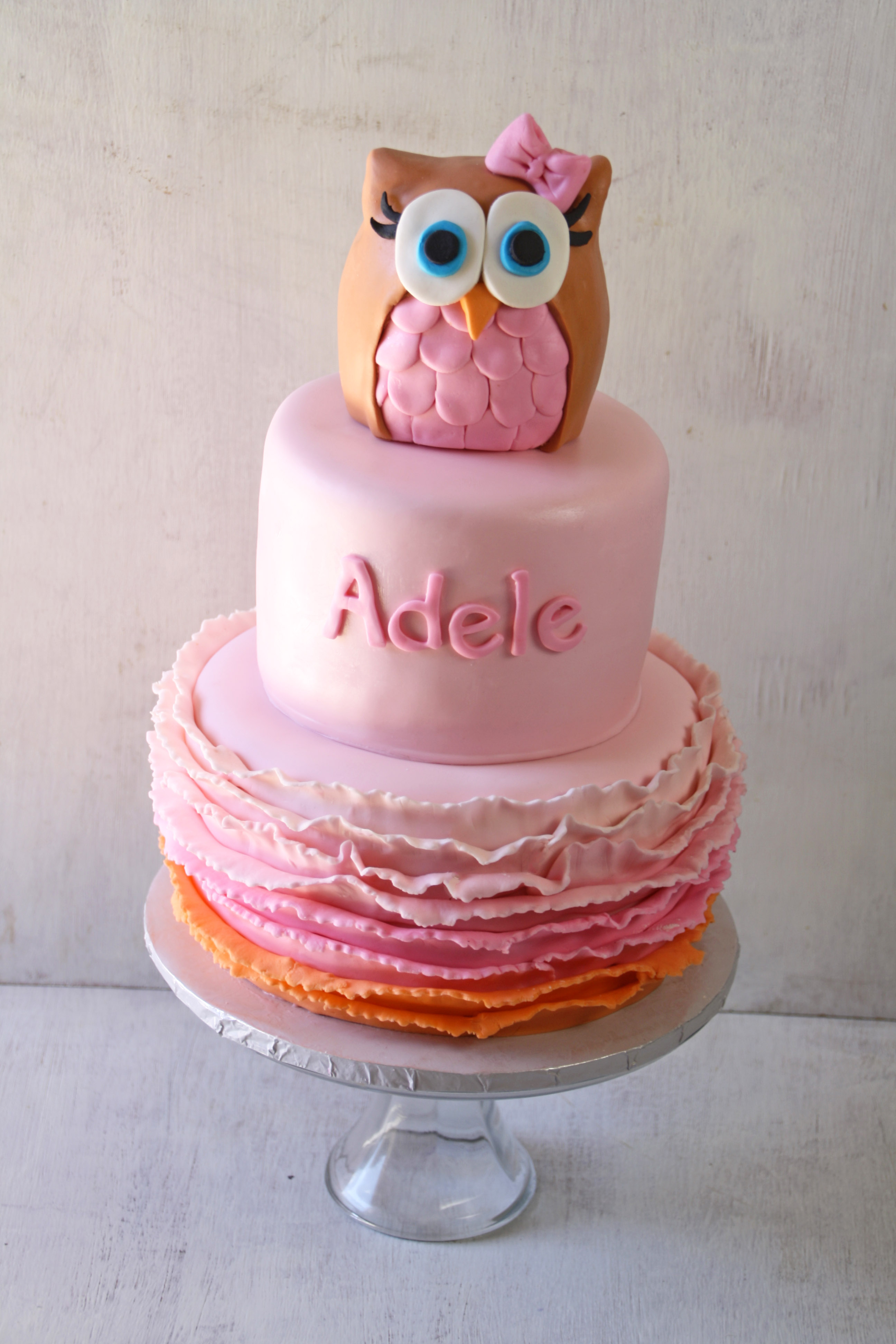 Pink Ombre Ruffle Smash Cake Pink Ombre Ruffle Smash Cake