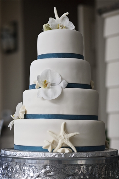 11 Simple Beach Themed Wedding Cakes Photo Figure Unique Beachy