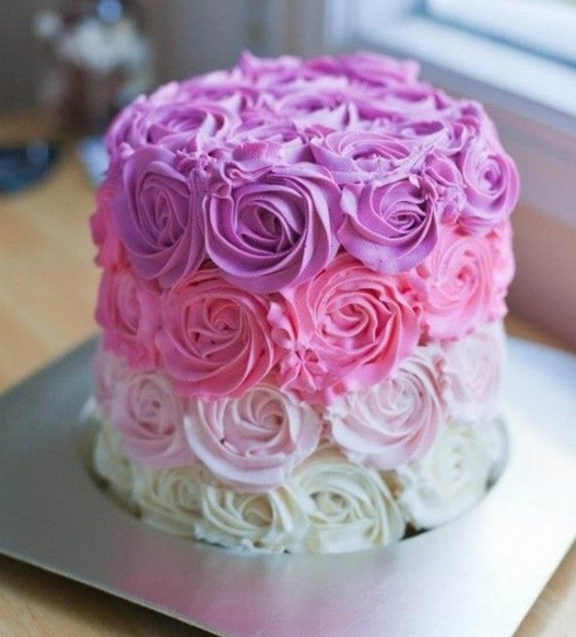 10 Photos of Anniversary Cakes With Real Flowers 10 Photos of Anniversary Cakes With Real Flowers