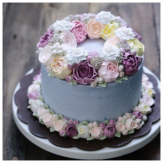 Elegant Birthday Cake Elegant Birthday Cake