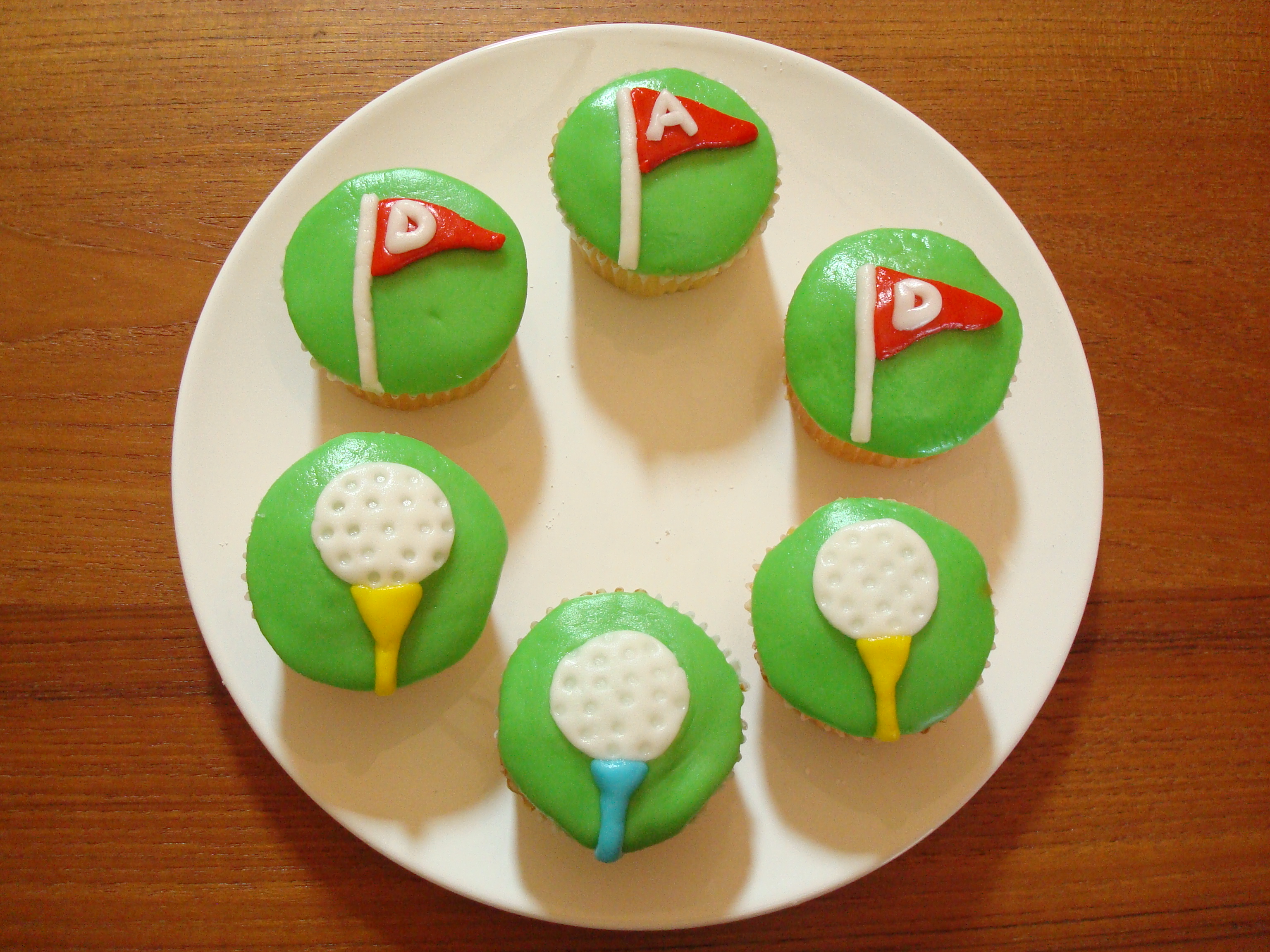 Father's Day Golf Cupcakes