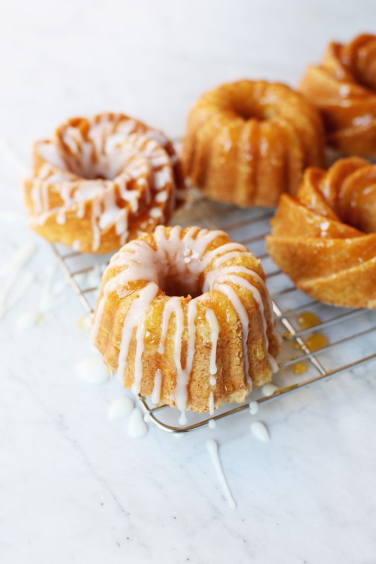 Lemon Mini Bundt Cakes Recipe