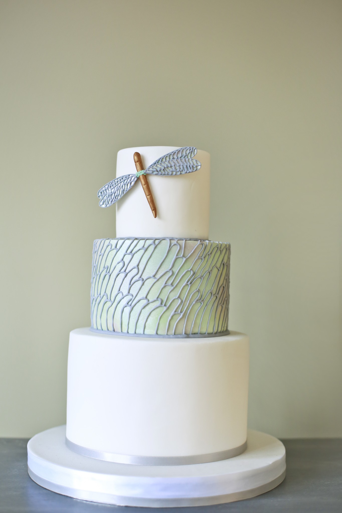 9 Contemporary Wedding Cakes Photo Modern Wedding Cake