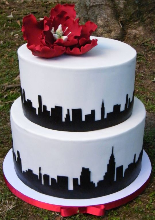 New York Skyline Wedding Cake