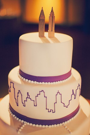 NYC Themed Wedding Cake