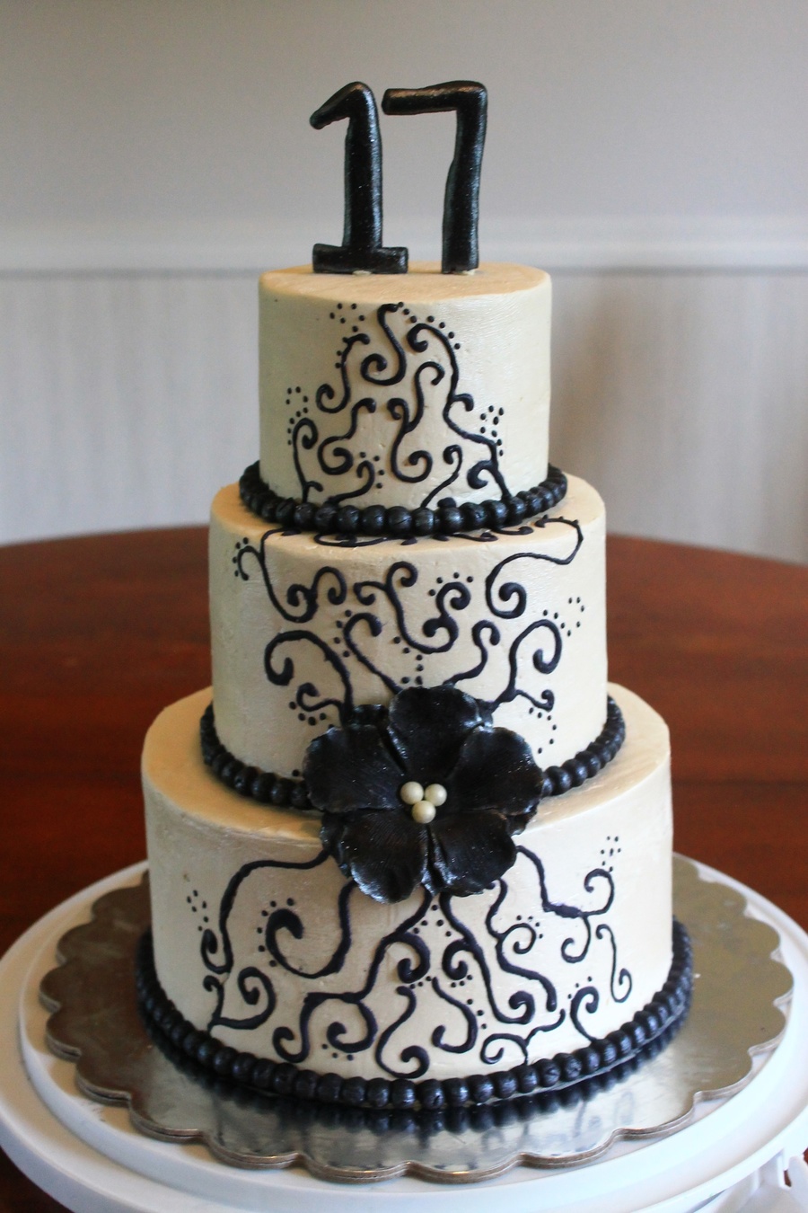 8 seventeen birthday cakes photo sweet seventeen birthday cake