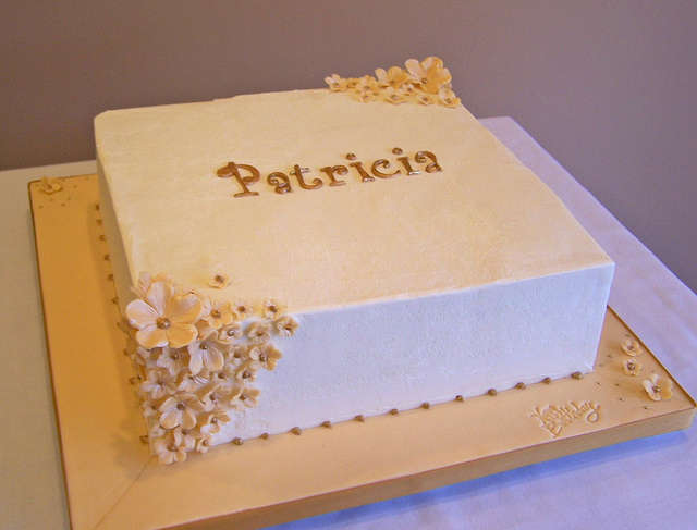 Elegant Birthday Cake Elegant Birthday Cake