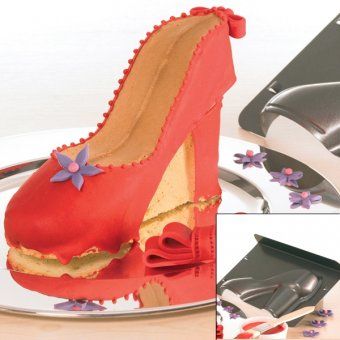 7 Photos of Cakes In The Shape Of Shoes 7 Photos of Cakes In The Shape Of Shoes