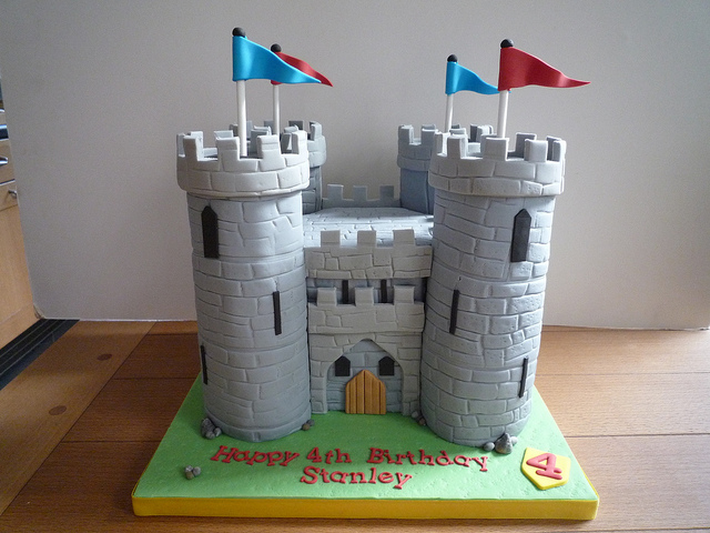 Knights Castle Birthday Cake Knights Castle Birthday Cake