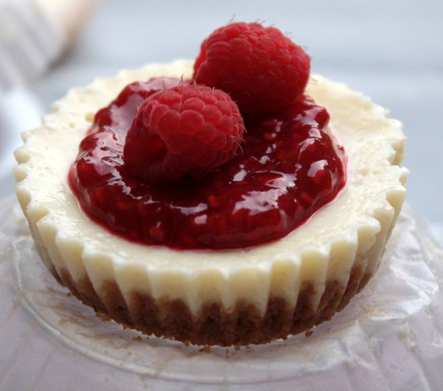 Mini Cheesecake Cupcakes Mini Cheesecake Cupcakes