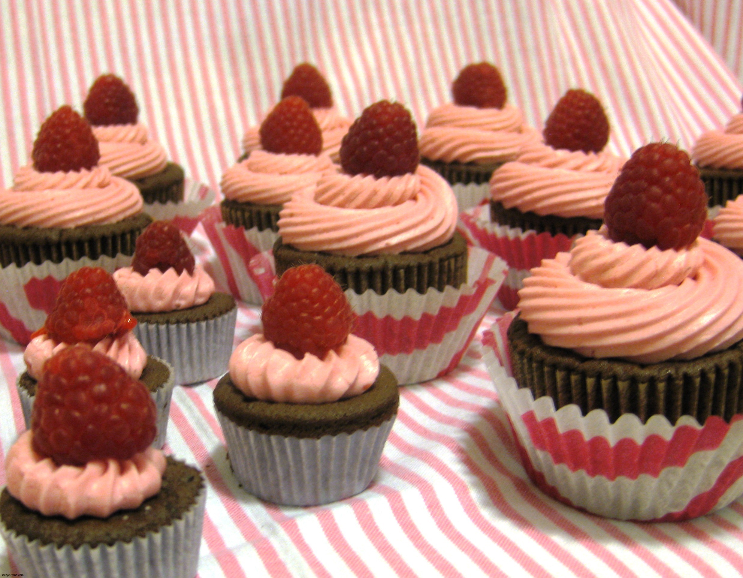 Chocolate Cupcakes with Raspberry Buttercream Chocolate Cupcakes with Raspberry Buttercream