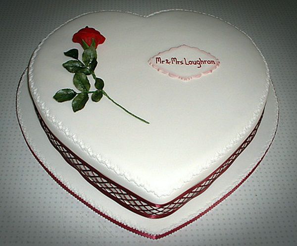 Heart Shaped Anniversary Cakes Heart Shaped Anniversary Cakes