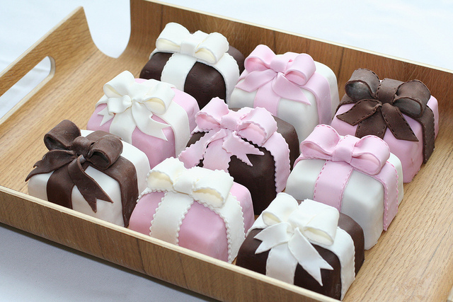 Square Birthday Cake with Bows Square Birthday Cake with Bows
