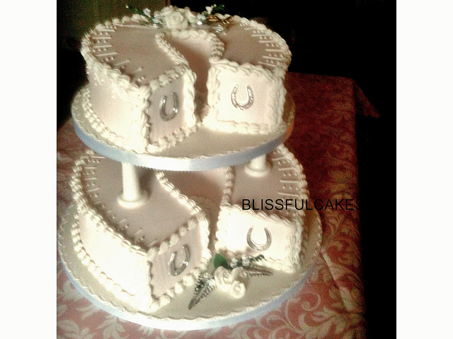 Vintage Style Wedding Cake