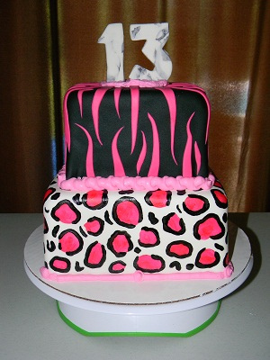 Black and Pink Leopard Print Cake Black and Pink Leopard Print Cake