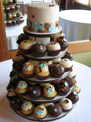Blue and Brown Wedding Cupcakes