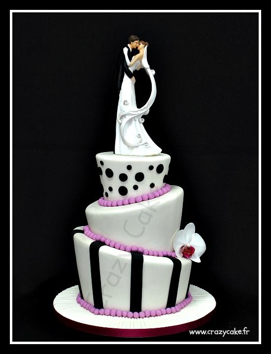 9 Crazy  Groom s Cakes  Photo Story Wedding  Cake  Funny  