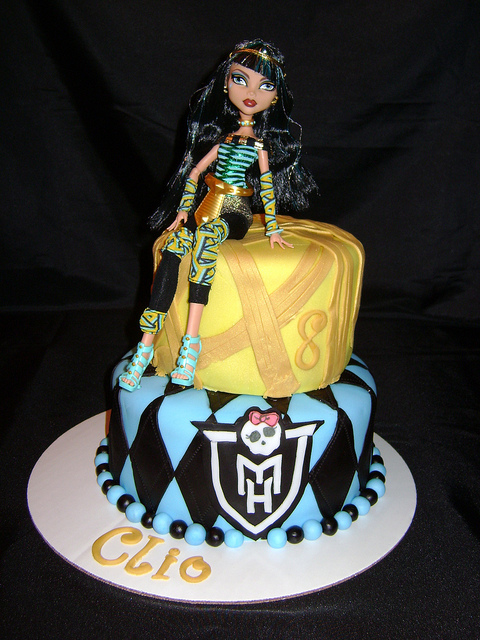 Monster High Doll Cakes for Birthdays Monster High Doll Cakes for Birthdays