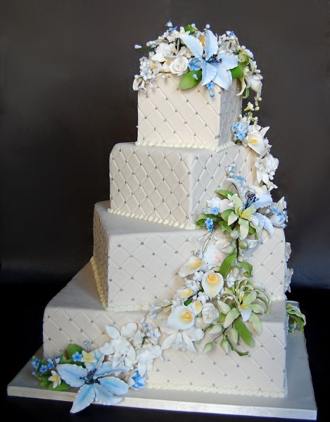 Square Wedding Cakes Flowers Square Wedding Cakes Flowers