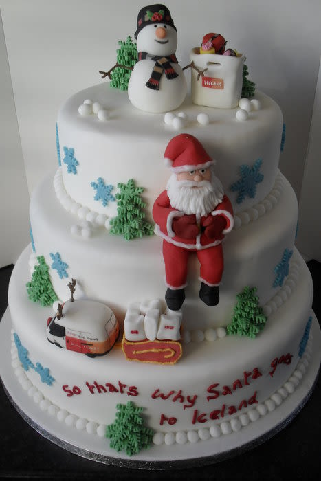 3 Tier Christmas Cake 3 Tier Christmas Cake
